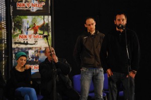 Arkaitz Estiballes galdakoztarra, HITZAren aldeko bertso saioan
