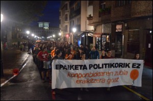 Jone Amezagari elkartasuna adierazteko manifestazioa egin zuten urriaren 25ean, Gernika-Lumon