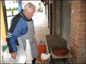 Guztira, bost kazola aurkeztu zituzten Foruko karakol txapelketan.