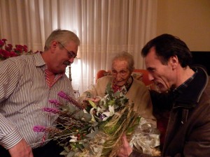 Zubietari egindako omenaldia