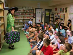 lur-korta-ipuin-kontalariaren-ikuskizuna-zapatuan-torresoroan_content