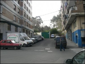 Tellaetxe tar Josu kaleagaz lotuko duen sarbidea egitea gura dute.