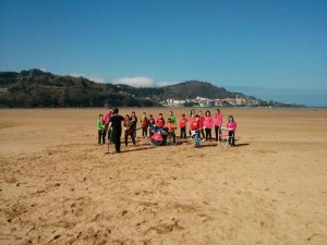 Ibilaldiko bideokliparen grabaketaren momentu bat