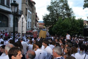 Gernikako jaiak, artxiboko irudian