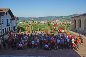 Mugari Bira, artxiboko irudian