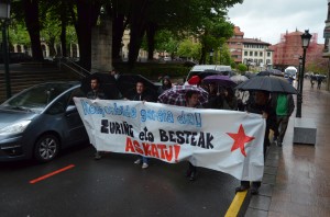 Peralen eta gainontzekoen atxiloketak saatzeko manifestazioa, Gernika-Lumon
