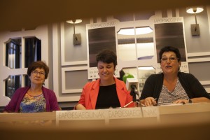 Poesia egunen aurkezpena