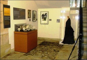 Gona berri bat jarri dute ikusgai museoan