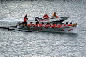 Mundakako arraunlariak iazko estropada baten