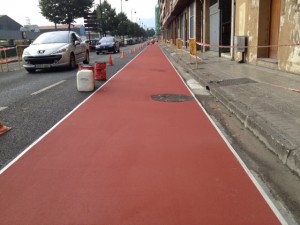 Bidea margozten, Iparragirre kalean