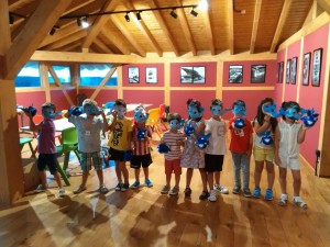 Umeak Arrantzaleen Museoko tailerretako batean