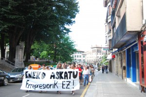 Eneko Goieaskoetxearen atxiloketa salatzeko Gernika-Lumon egindako manifestazioa