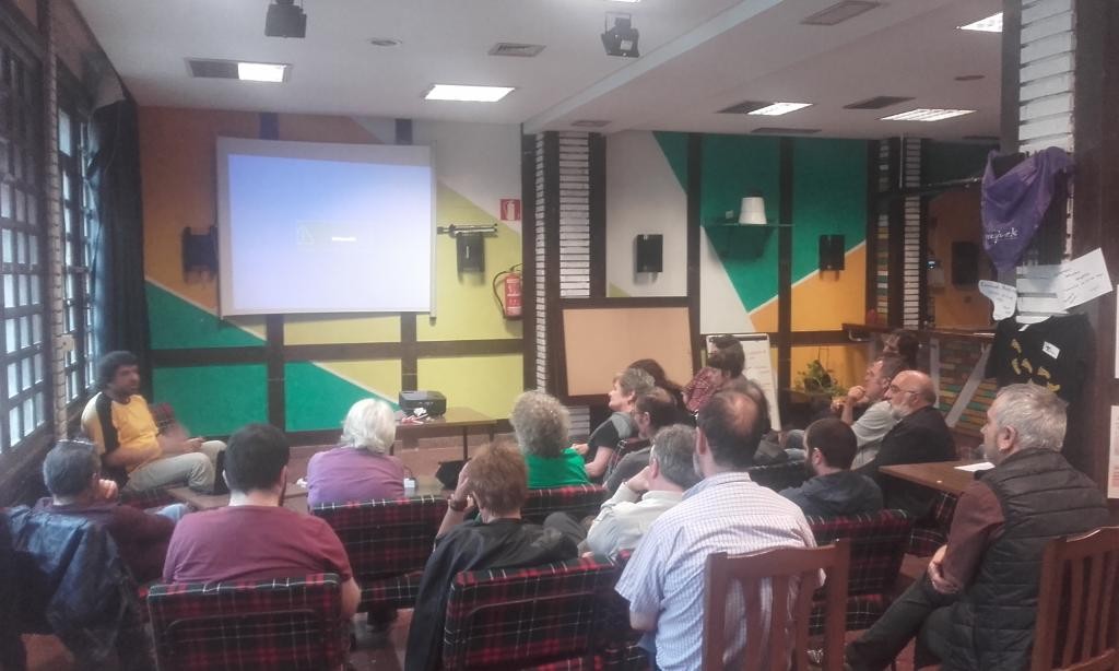 TTIPari buruzko hitzaldia