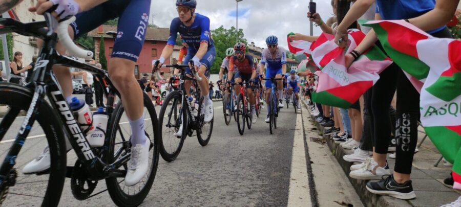 Gure Esku Frantziako Tourra