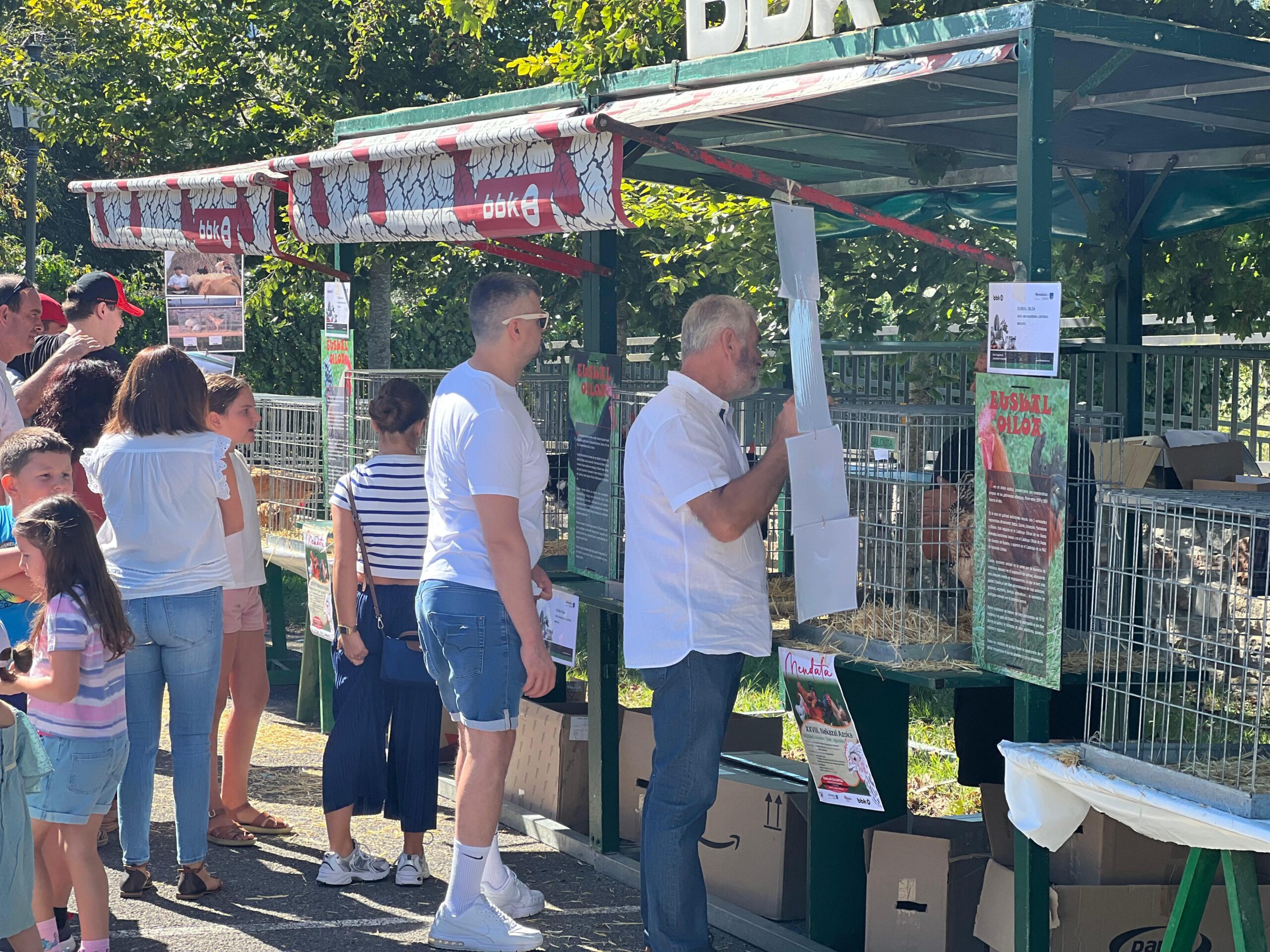 41 postuk osatu dute Mendatako 28. Nekazal Azoka